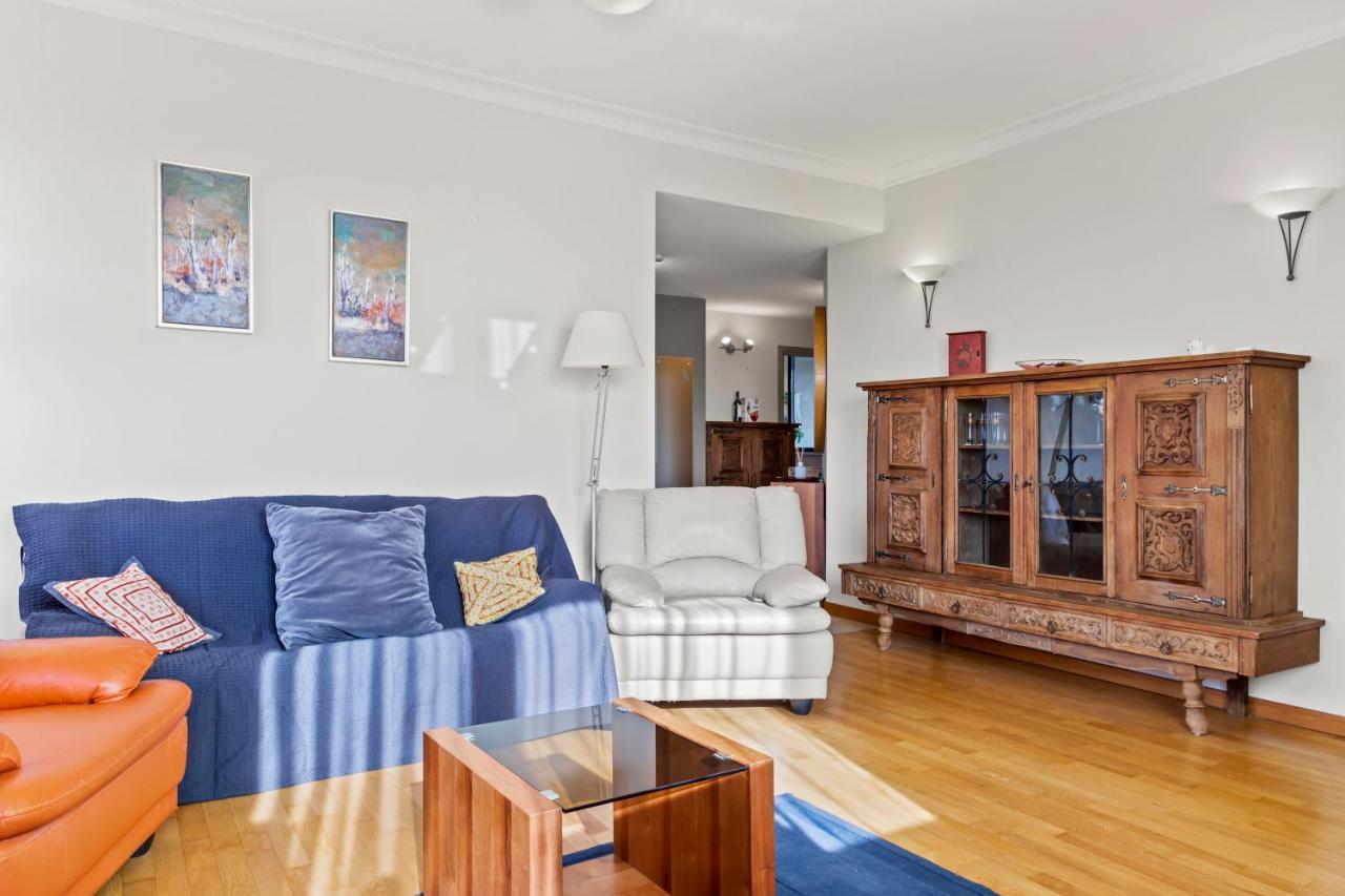 125 Sqm Family Friendly With Kids Room Букурещ Екстериор снимка