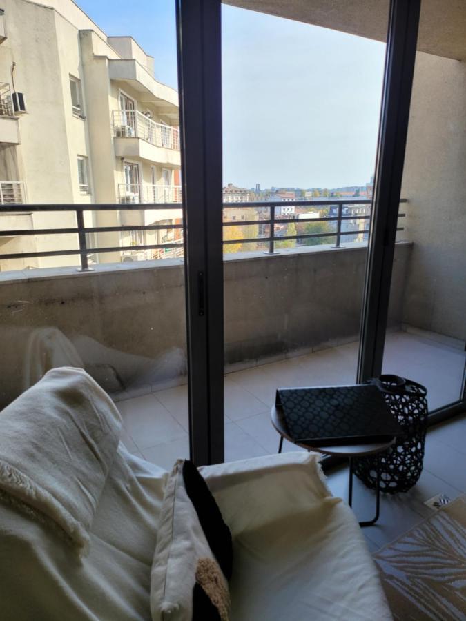 125 Sqm Family Friendly With Kids Room Букурещ Екстериор снимка