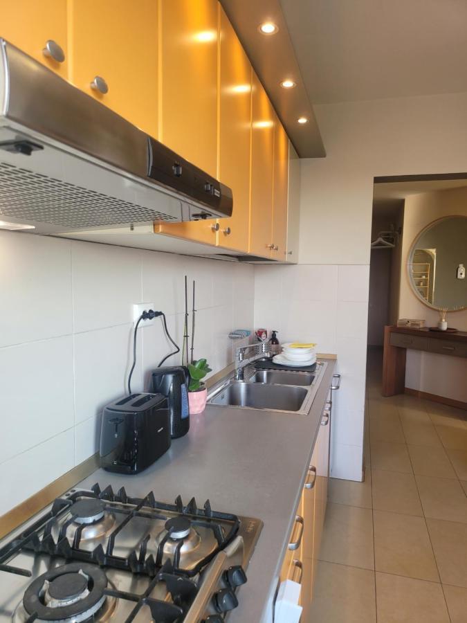 125 Sqm Family Friendly With Kids Room Букурещ Екстериор снимка